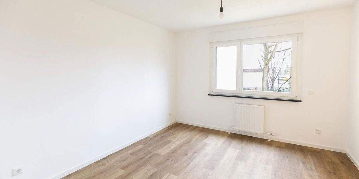 Etagenwohnung Nürnberg Röthenbach b Schweinau - 3 Zimmer, 84 m&sup2;, 330.000&euro; | Angebot:25302031