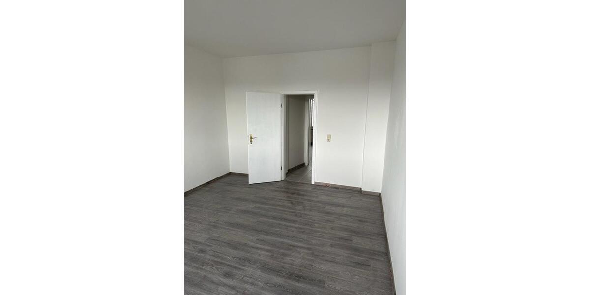 Wunderschön renovierte 2 ZW plus Wohnküche und Bad in Fürth - Höfener Str. 18 inkl. EBK 2 zimmer