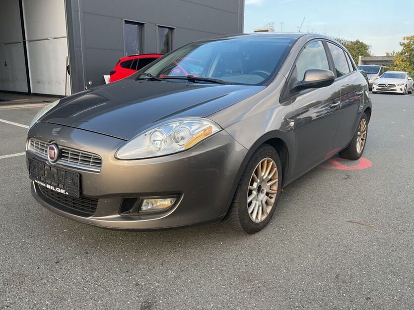 Fiat Bravo 143.820 km 2.477 € Fürth 90763
