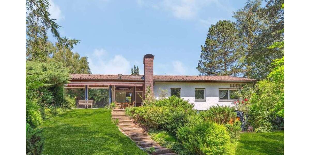 Haus zum Kaufen in Erlangen 1.250.000 € 162 m² 9 zimmer