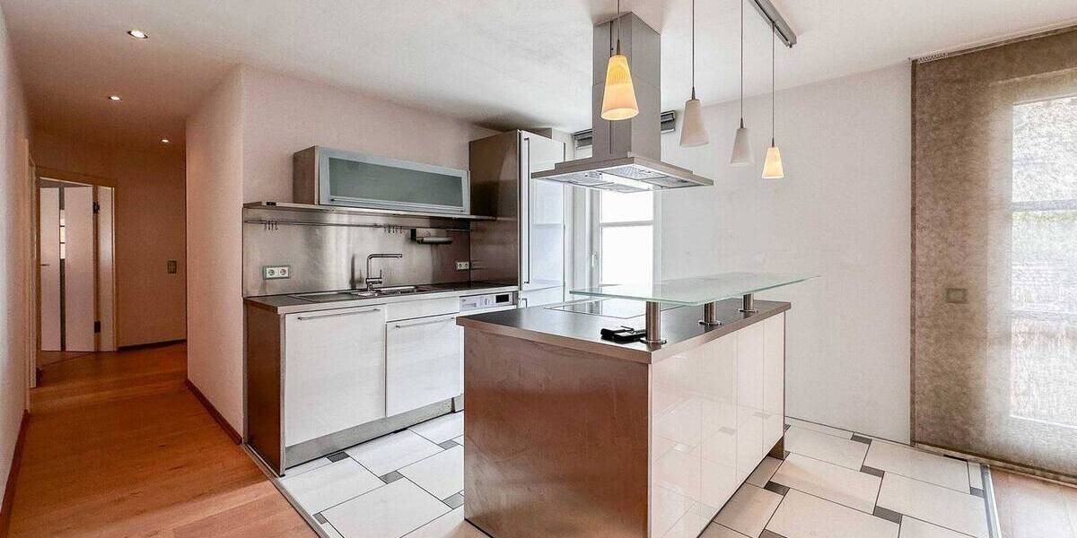 Etagenwohnung Nürnberg Sebald - 3 Zimmer, 100 m&sup2;, 449.000&euro; | Angebot:26820307