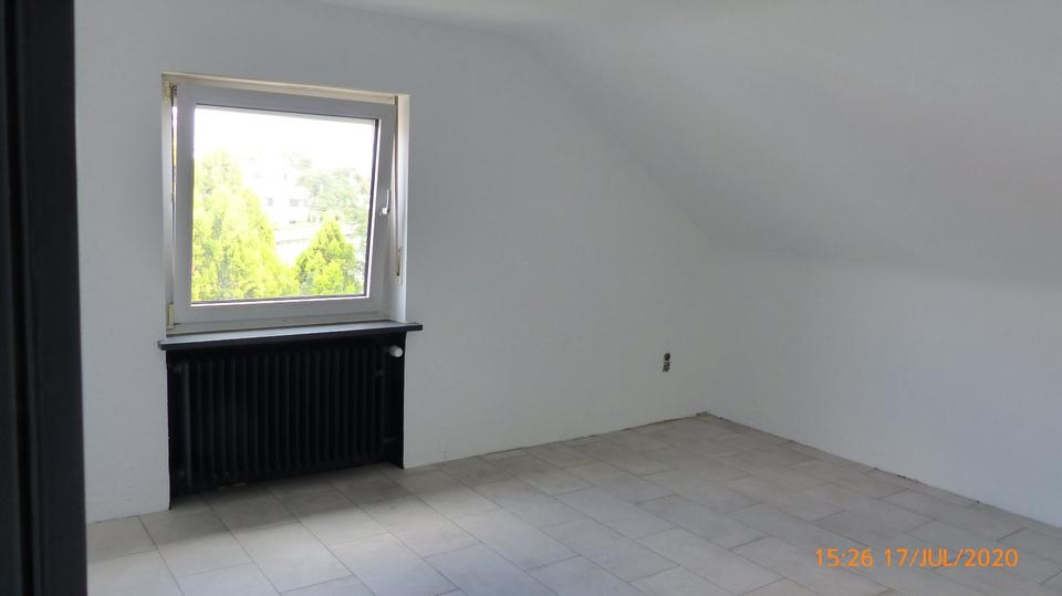 Dachgeschoßwohnung Fürth Eigenes Heim - 2 Zimmer, 63 m&sup2;, 920&euro; | Angebot:27577861