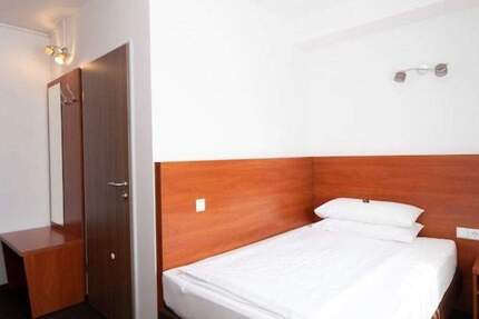 Boardinghouse Serviced Apartments  Wohnraum für Studierende  Arztpraxis oder Pflegeeinrichtung 3 zimmer