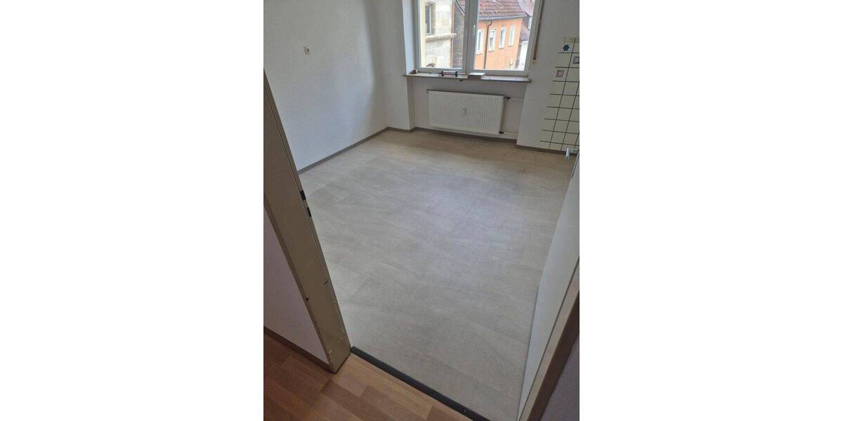 Etagenwohnung Schnaittach - 2 Zimmer, 65 m&sup2;, 600&euro; | Angebot:26879415