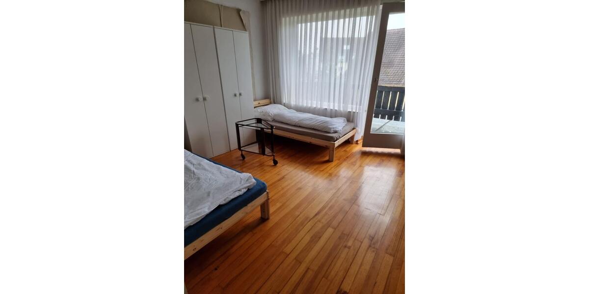 Monteursunterkunft inkl. W-Lan, TV und Küche in Schwanstetten 4 zimmer