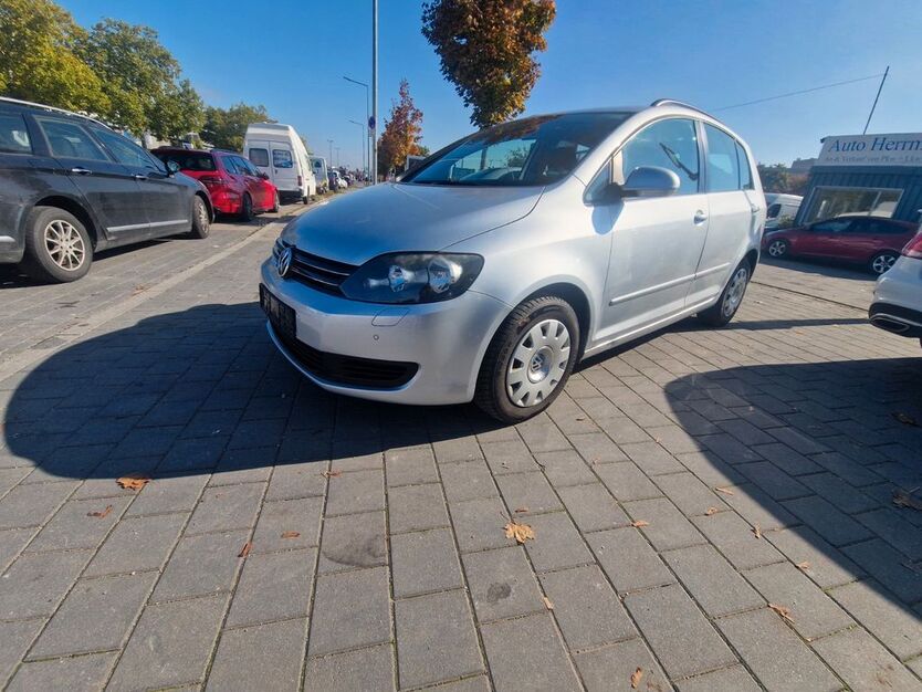 VW Golf 210.141 km 2.499 € Nürnberg 90431