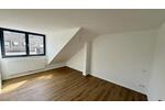 Dachgeschoßwohnung Nürnberg Herrnhütte - 4 Zimmer, 121 m&sup2;, 2.070&euro; | Angebot:26620680