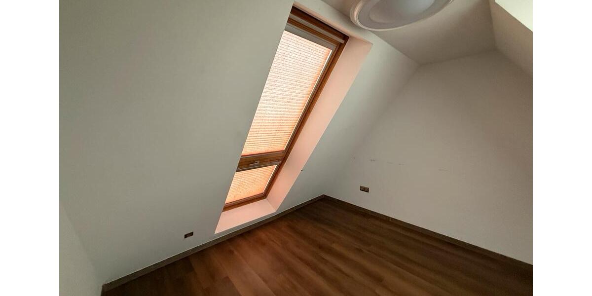 3 Zimmer Maisonette-Wohnung mit Terasse zu vermieten 3 zimmer