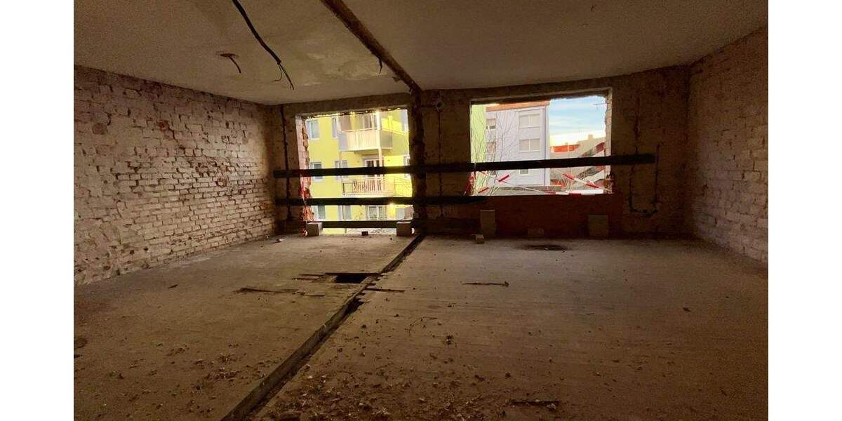 Mehrfamilienhaus, Wohnhaus Nürnberg Steinbühl - 9 Zimmer, 374 m&sup2;, 699.000&euro; | Angebot:25192689