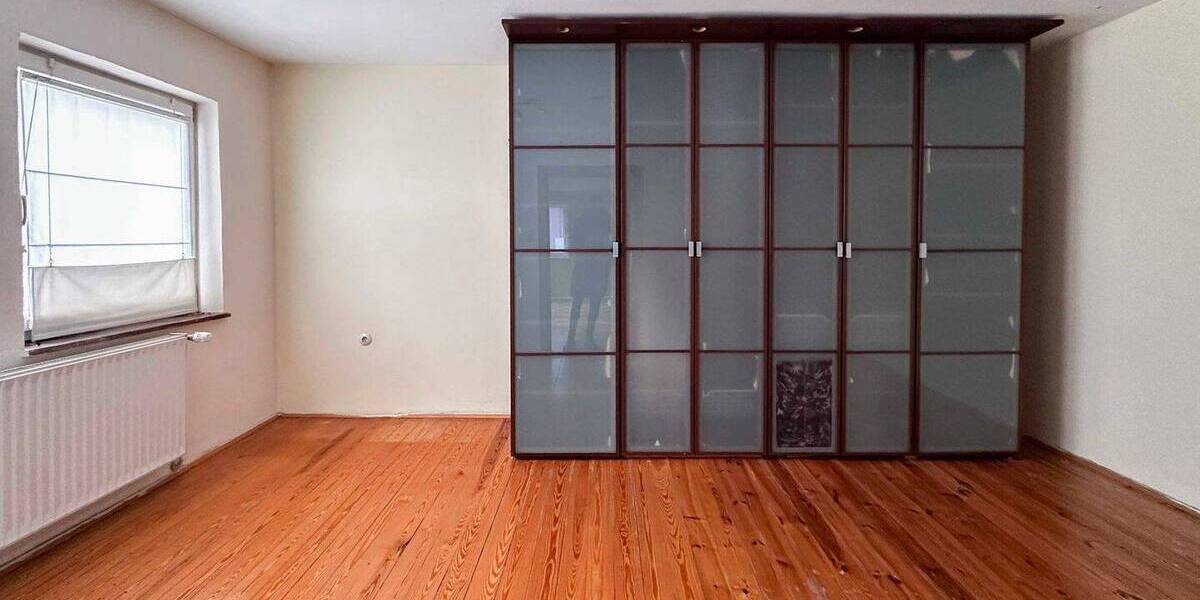 Einfamilienhaus Wilhermsdorf - 6 Zimmer, 220 m&sup2;, 235.000&euro; | Angebot:26528154