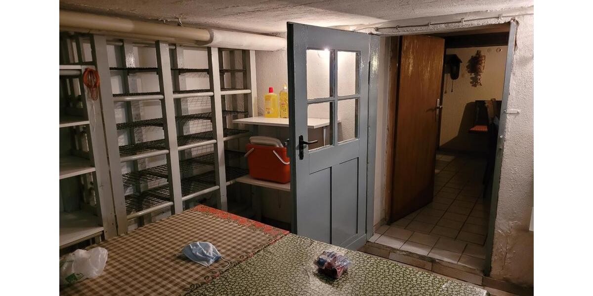 Mehrfamilienhaus, Wohnhaus Nürnberg Altenfurt - 7 Zimmer, 180 m&sup2;, 800.000&euro; | Angebot:26614717