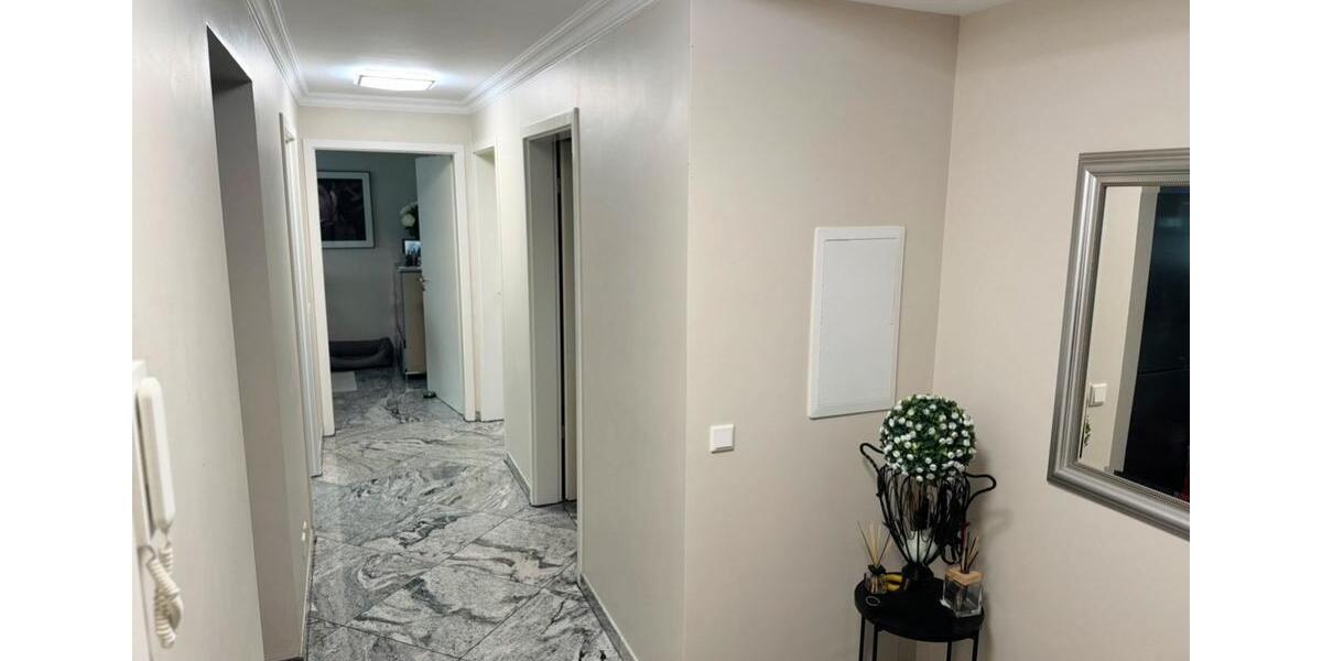 Erdgeschoßwohnung Nürnberg Gibitzenhof - 3 Zimmer, 70 m&sup2;, 479.000&euro; | Angebot:26197666