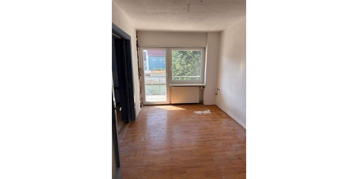 Reihenmittelhaus Nürnberg Thon - 9 Zimmer, 110 m&sup2;, 380.000&euro; | Angebot:25877148