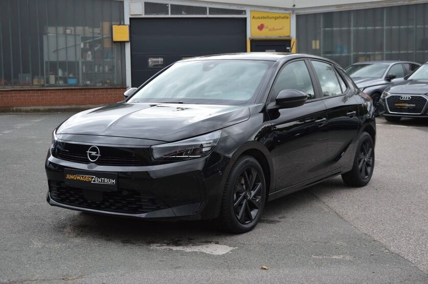 Opel Corsa 9.000 km 15.900 € Nürnberg 90469