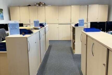 Büro in Erlangen 2.400 € 180 m² zimmer