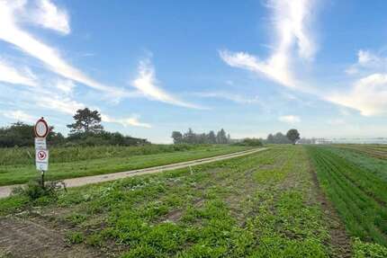 Grundstück in Nürnberg Buch 477.000 € 12025 m² zimmer