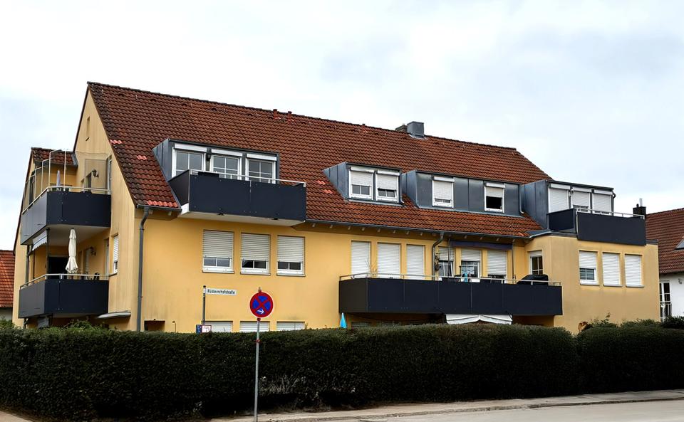 Provisionsfrei: 3 Zimmer Wohnung (92m2) mit Garage in Burgthann 3 zimmer