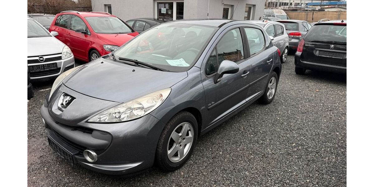 Peugeot 207 163.000 km 1.490 &euro; Fürth 90763