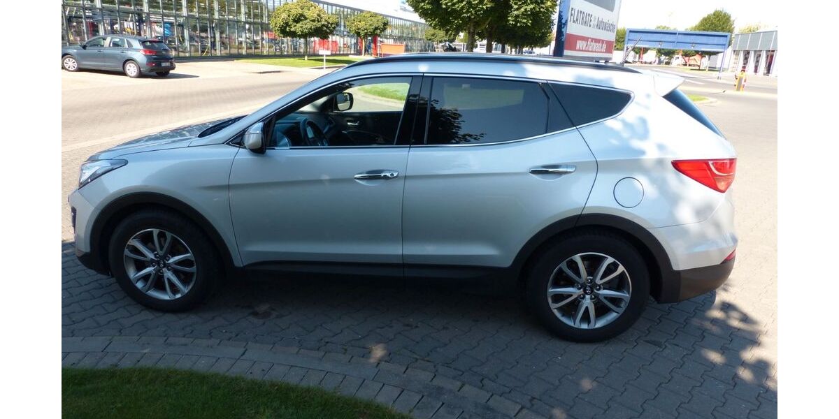 Hyundai SANTA FE 180.000 km 9.999 &euro; Oberasbach 90522