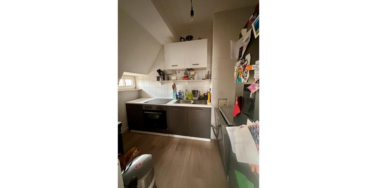 Dachgeschoßwohnung Nürnberg Gaismannshof - 6 Zimmer, 105 m&sup2;, 1.575&euro; | Angebot:26199524