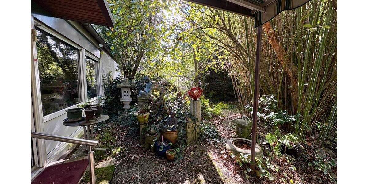 Ruhiges Wohnen in gewachsener Wohngegend...Wohnen u. Arbeiten in ER-Tennenlohe 7 zimmer