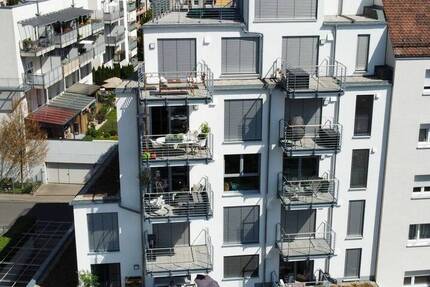 Luxuriöse 3-Zimmer-Wohnung mit zwei Balkonen in Nürnberg 3 zimmer