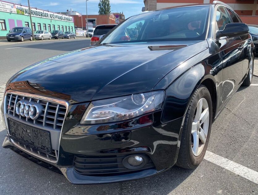 Audi A4 229.000 km 4.390 € Fürth 90763