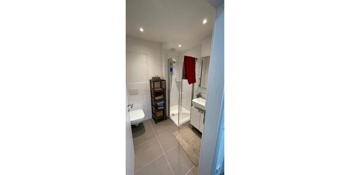 1 Zimmerwohnung im Erdgeschoss mit kleiner Terrasse 1 zimmer