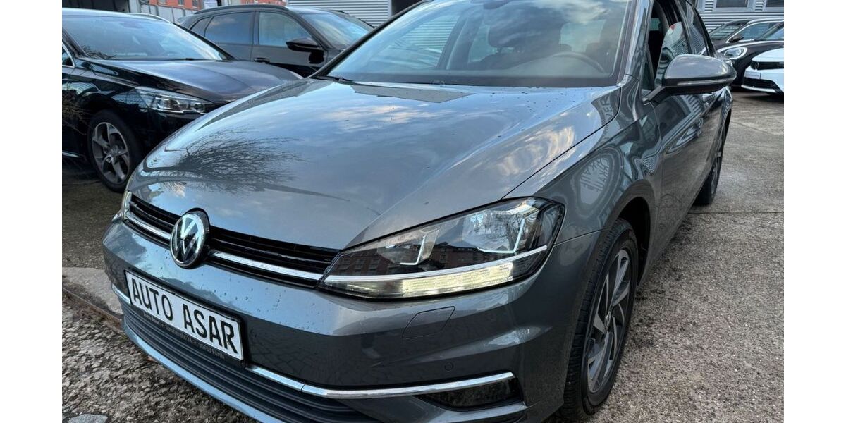 VW Golf 54.000 km 18.480 &euro; Fürth 90763