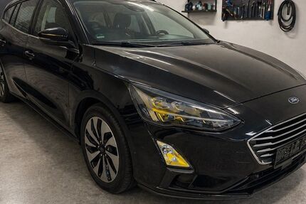 Ford Focus 95.000 km 11.999 &euro; Nürnberg 90475