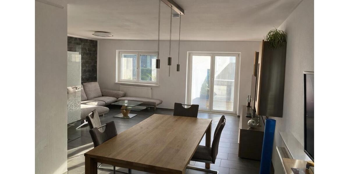 Doppelhaushälfte Herzogenaurach - 4 Zimmer, 100 m&sup2;, 1.799&euro; | Angebot:25467566