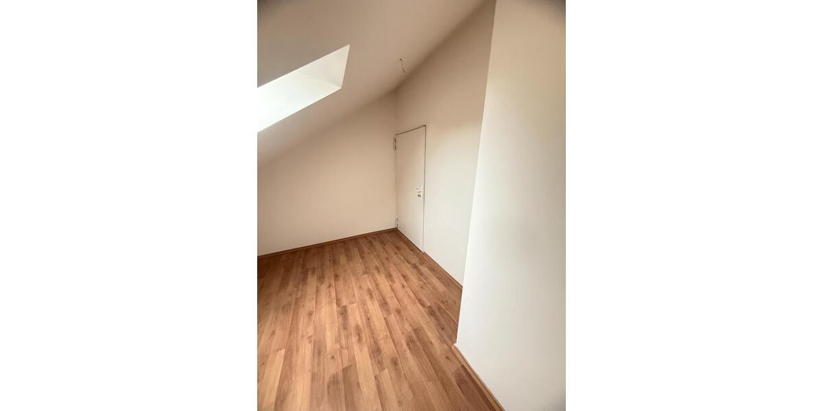 Maisonettenwohnung Nürnberg Eibach - 2.5 Zimmer, 67 m&sup2;, 875&euro; | Angebot:26448808