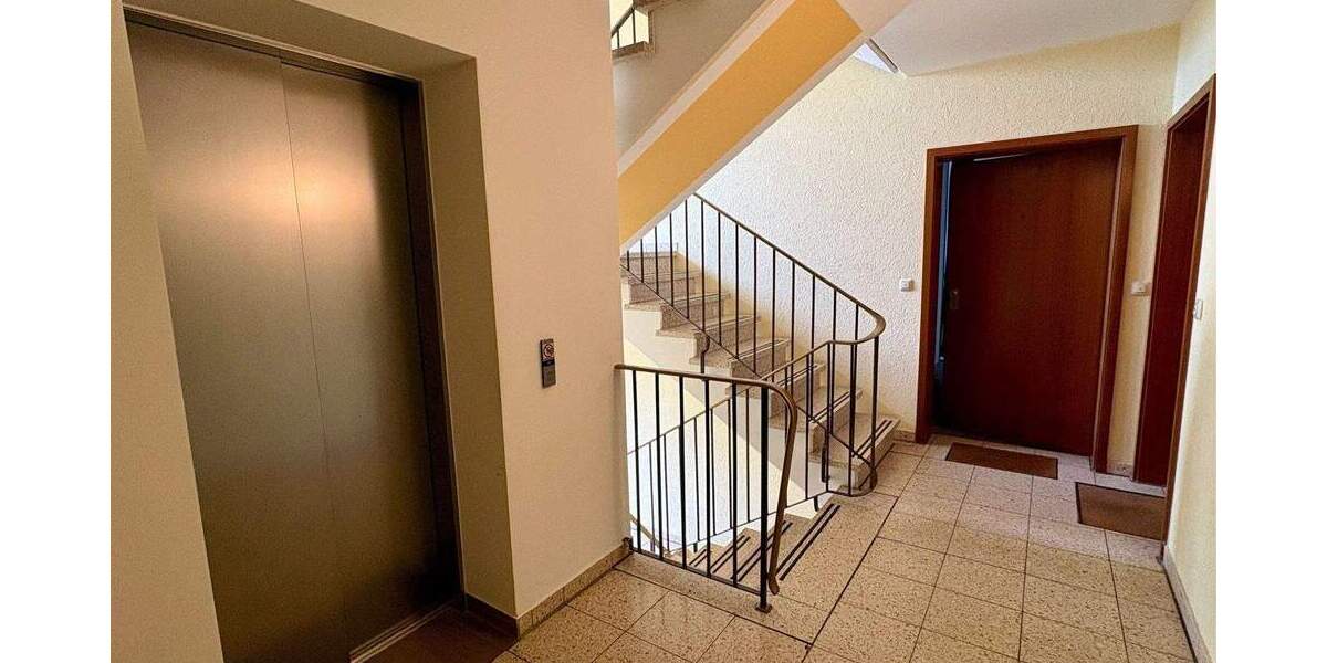 Etagenwohnung Erlangen Tennenlohe - 2 Zimmer, 68 m&sup2;, 236.000&euro; | Angebot:25797671