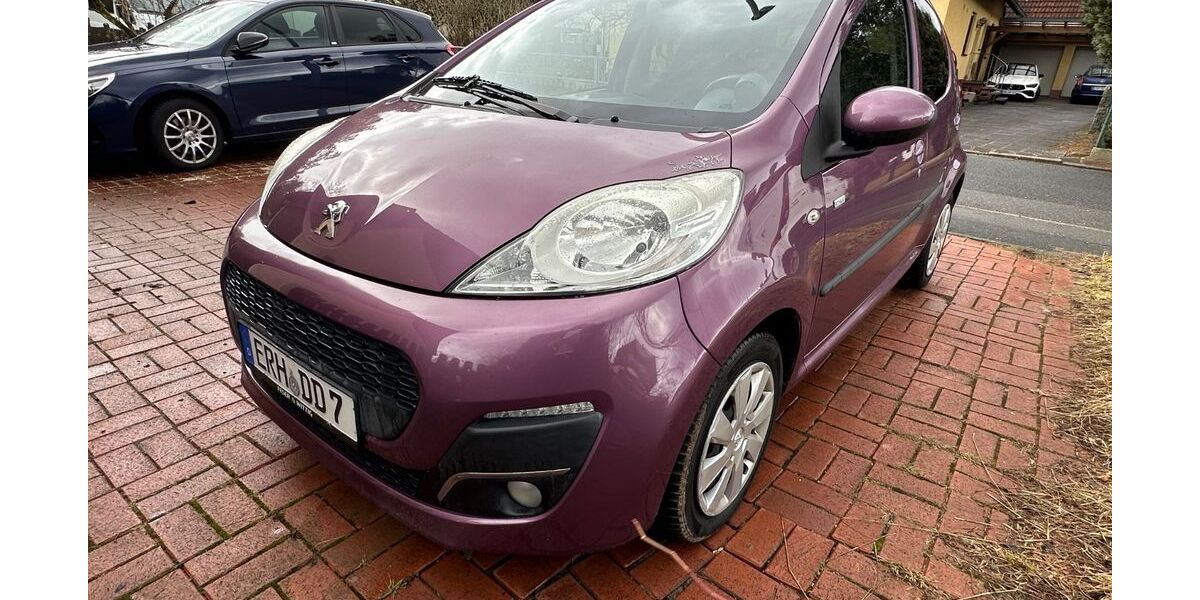 Peugeot 107 124.521 km 2.890 &euro; Eckental 90542