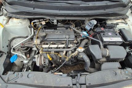 Hyundai i20 88.300 km 5.200 &euro; Nürnberg 90439