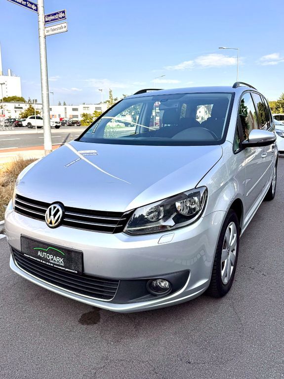VW Touran 199.000 km 6.900 € Nürnberg 90449