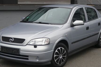 Opel Astra 114.000 km 2.500 € Nürnberg 90441