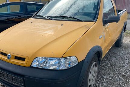 Fiat Strada 209.000 km 1.900 € Nürnberg 90427