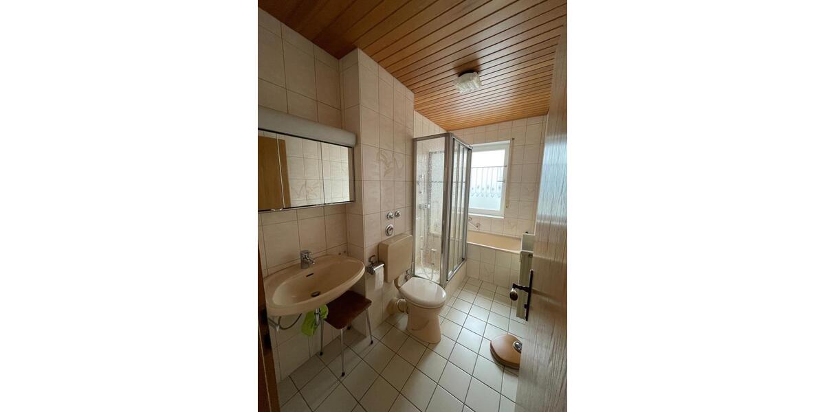 Etagenwohnung Nürnberg Sankt Leonhard - 2 Zimmer, 63 m&sup2;, 898&euro; | Angebot:27578740