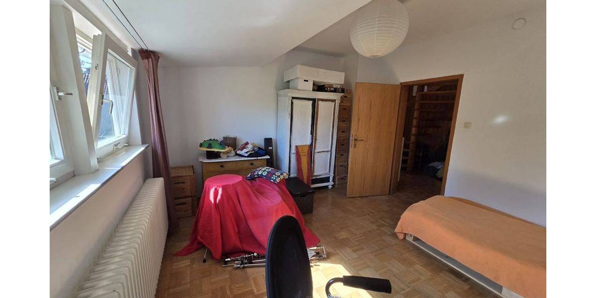Etagenwohnung Nürnberg Thon - 4 Zimmer, 120 m&sup2;, 1.100&euro; | Angebot:26910573