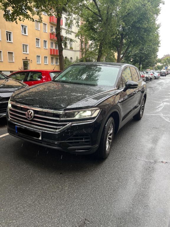 VW Touareg 185.800 km 24.300 € Nürnberg 90461