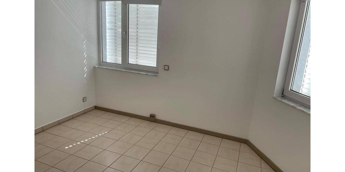 Etagenwohnung Roßtal - 2 Zimmer, 50 m&sup2;, 858&euro; | Angebot:27547532