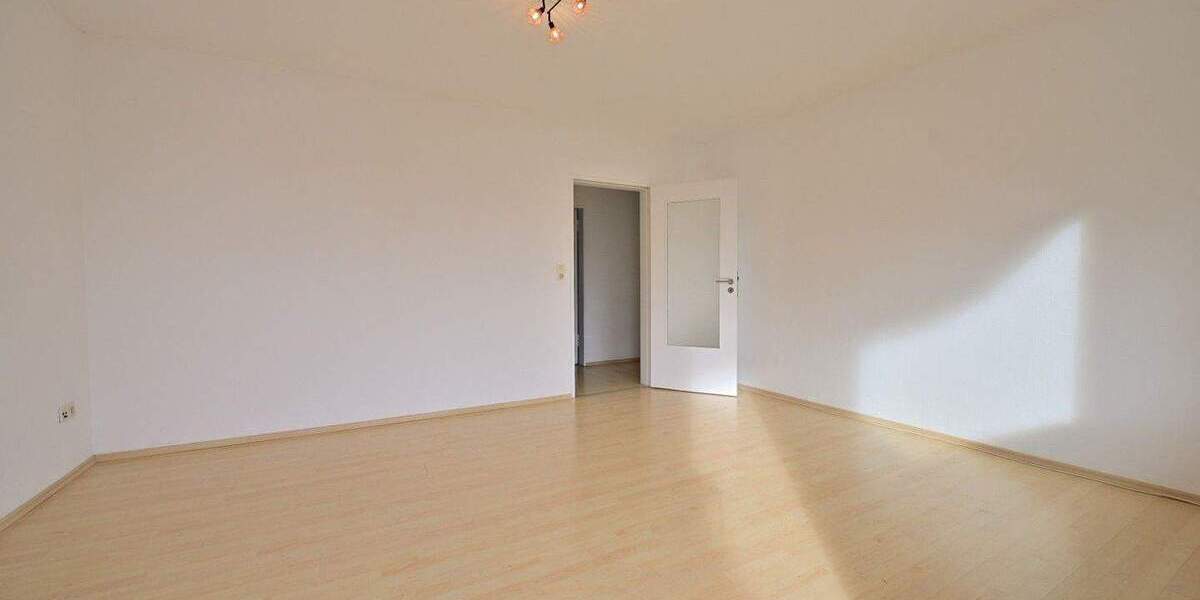 Etagenwohnung Schwabach Limbach - 4 Zimmer, 98 m&sup2;, 980&euro; | Angebot:25096329