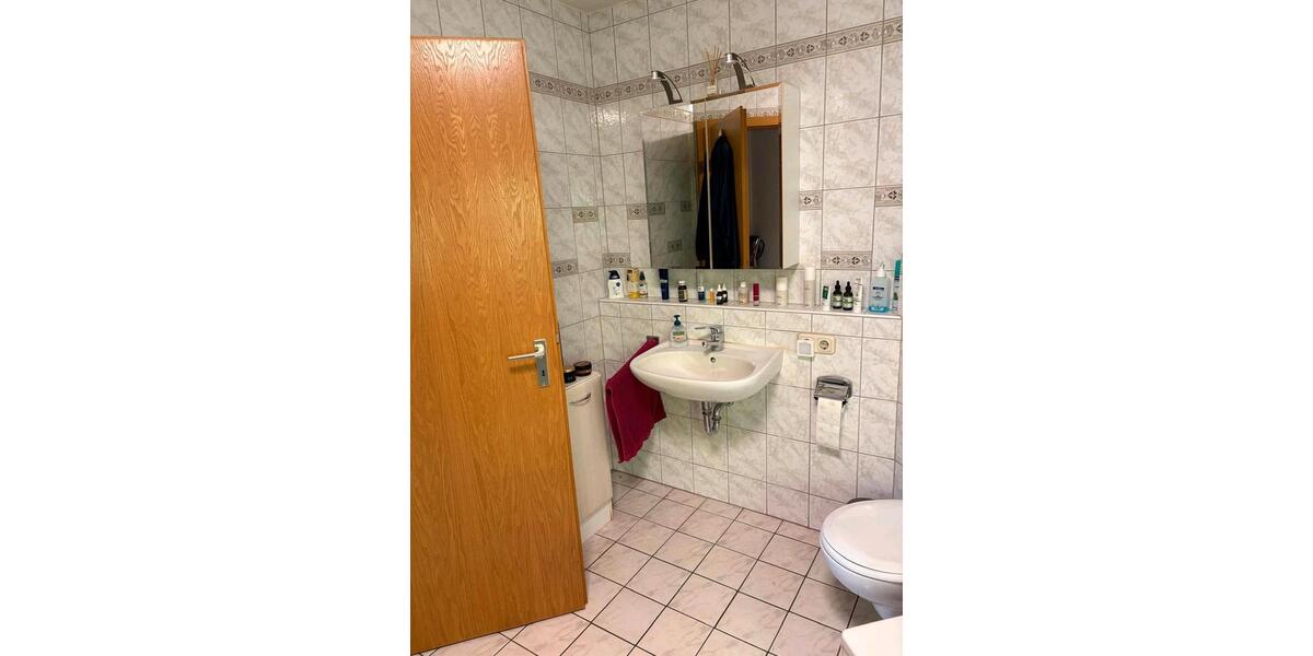 Etagenwohnung Großhabersdorf - 3 Zimmer, 86 m&sup2;, 1.185&euro; | Angebot:27600854