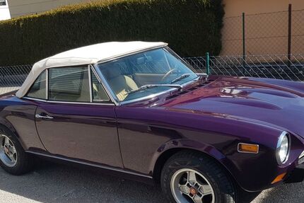 Fiat 124 Spider