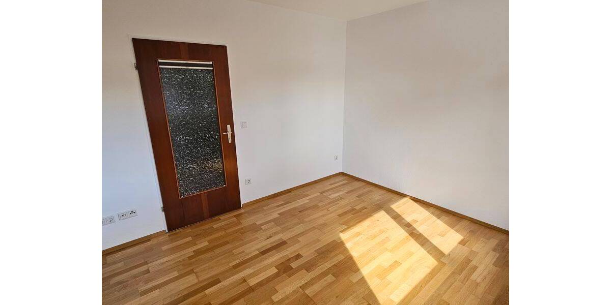 Doppelhaushälfte Nürnberg Ziegelstein - 5 Zimmer, 160 m&sup2;, 1.820&euro; | Angebot:26917459