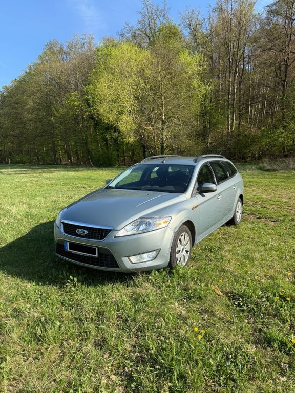 Ford Mondeo 182.000 km 2.300 € Erlangen 91054