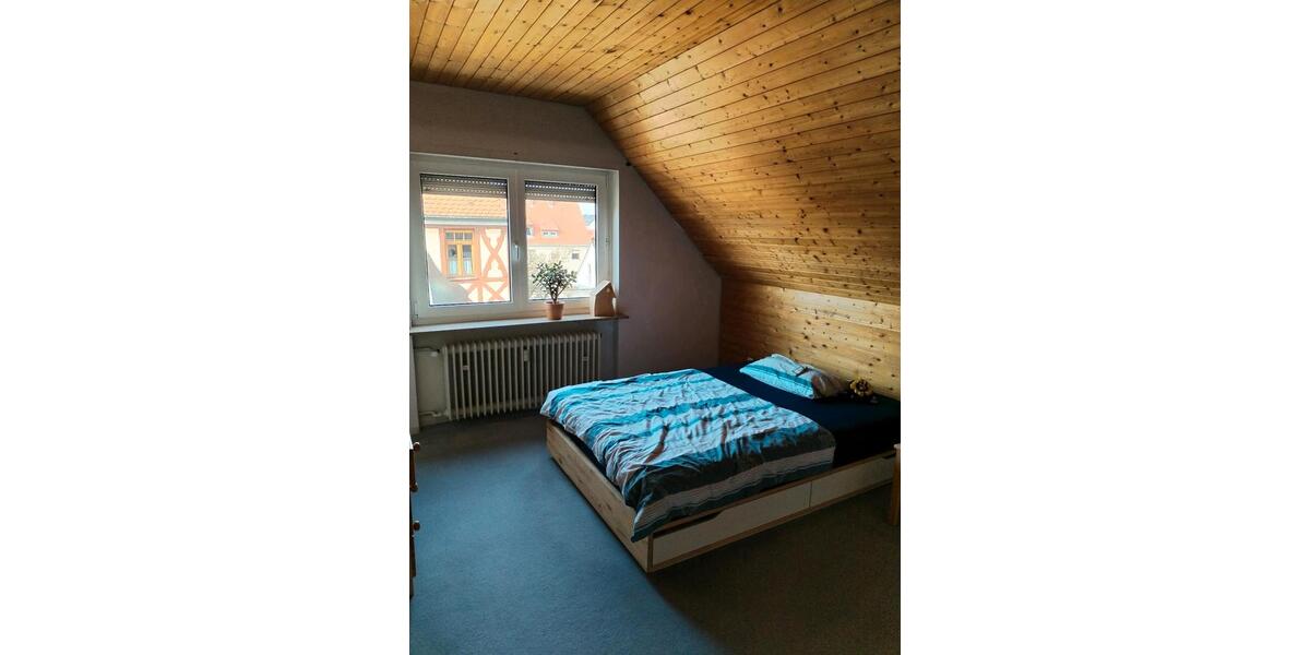 Dachgeschoßwohnung Nürnberg Eibach - 2.5 Zimmer, 62 m&sup2;, 800&euro; | Angebot:26226856