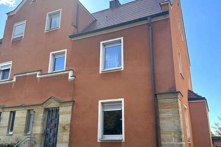 Haus zum Kaufen in Forchheim 320.000 € 124.84 m² 4 zimmer
