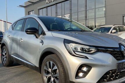 Renault Captur 57.760 km 15.900 &euro; Fürth 90763